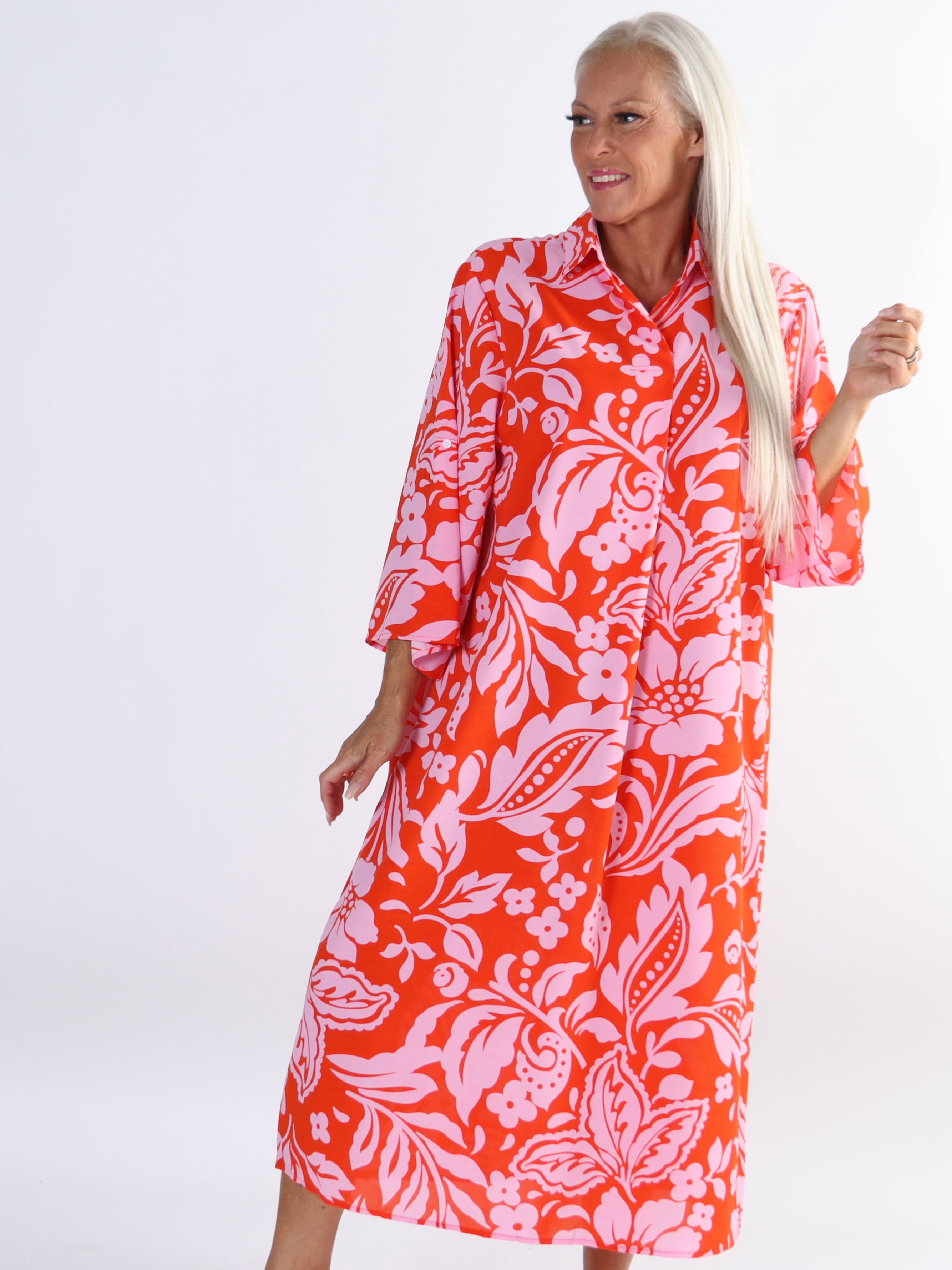 Sanne - Flerfarvet plus size mønstret skjortekjole